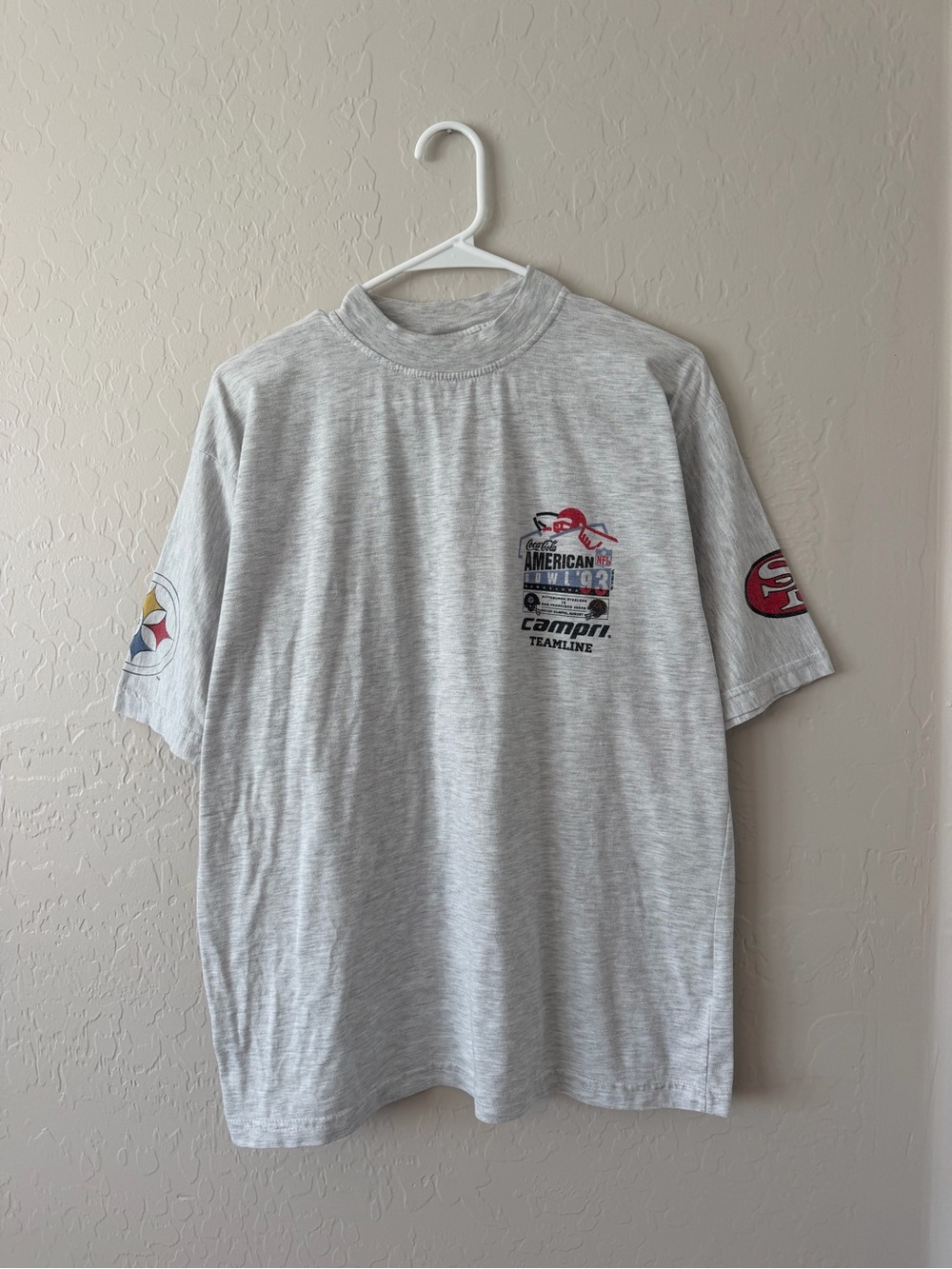 1993 coca-Cola American bowl 93 graphic T-shirt, NFL size medium, baggy fit